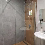 Premium Studioapartment In Gardens *