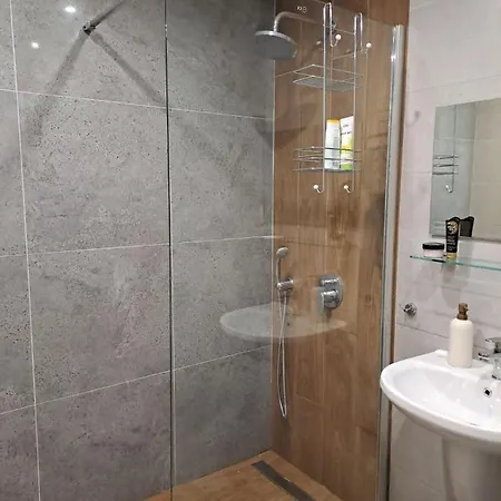 Premium Studioapartment In Gardens *