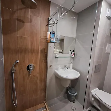 Premium In Gardens Complex Apartment