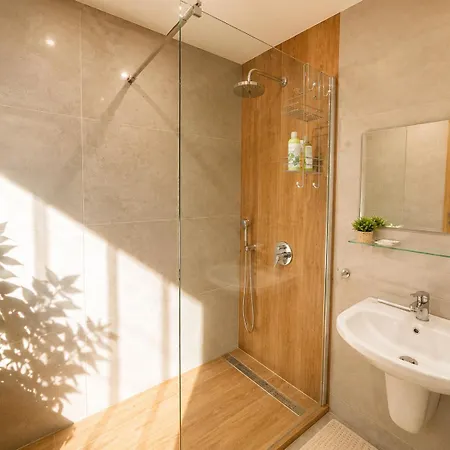 Premium Studioapartment In Gardens * Borowez